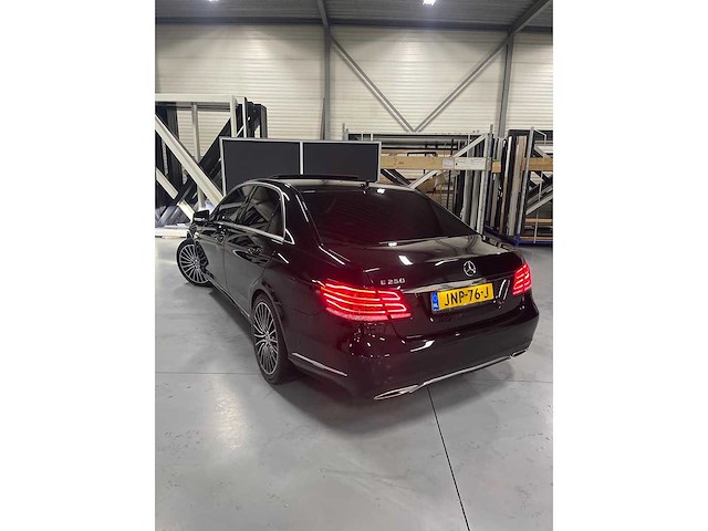 Mercedes-benz - e-klasse - 250 prestige - automatic full option - 2014 - afbeelding 17 van  18