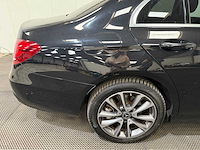 Mercedes-benz - e-klasse - 300 hybride diesel - business solution amg - personenauto - 2019 - afbeelding 24 van  33