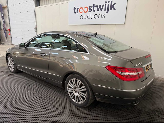 Mercedes-benz - e-klasse - e350 -coupé - personenauto - 2010 - afbeelding 21 van  26