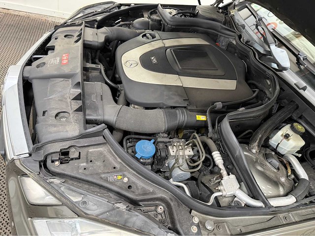 Mercedes-benz - e-klasse - e350 -coupé - personenauto - 2010 - afbeelding 11 van  23