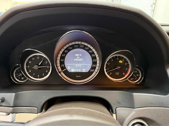 Mercedes-benz - e-klasse - e350 -coupé - personenauto - 2010 - afbeelding 17 van  23