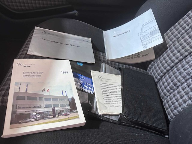 Mercedes benz - e klasse - w124 300te automaat- duitse papieren - afbeelding 13 van  22