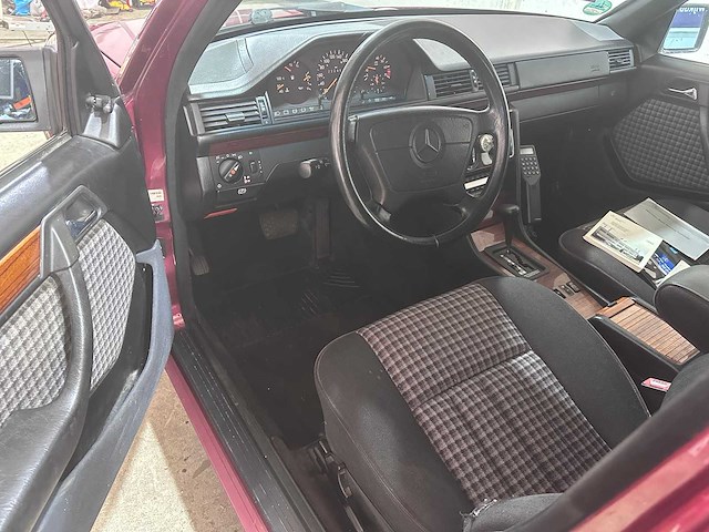Mercedes benz - e klasse - w124 300te automaat- duitse papieren - afbeelding 20 van  22