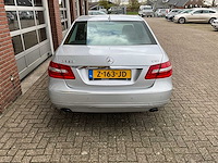 Mercedes-benz - e-klasse 350 cgi - personenauto - 2009 - afbeelding 19 van  23