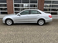 Mercedes-benz - e-klasse 350 cgi - personenauto - 2009 - afbeelding 20 van  23
