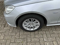 Mercedes-benz - e-klasse 350 cgi - personenauto - 2009 - afbeelding 19 van  30