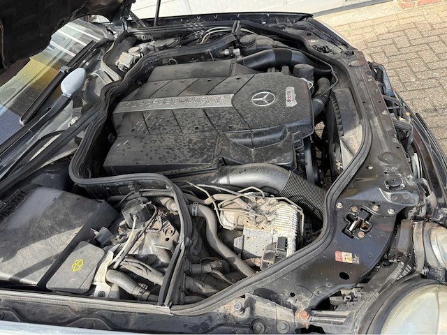 Mercedes-benz - e-klasse 500 - elegance -personenauto - 2002 - afbeelding 3 van  24