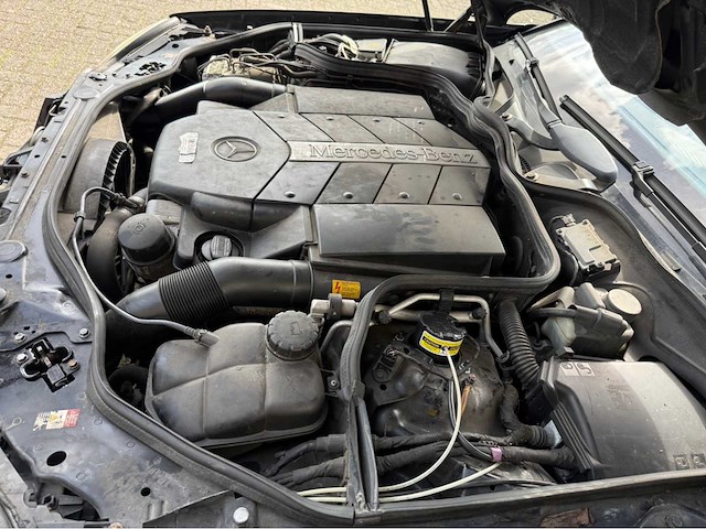 Mercedes-benz - e-klasse 500 - elegance -personenauto - 2002 - afbeelding 4 van  24