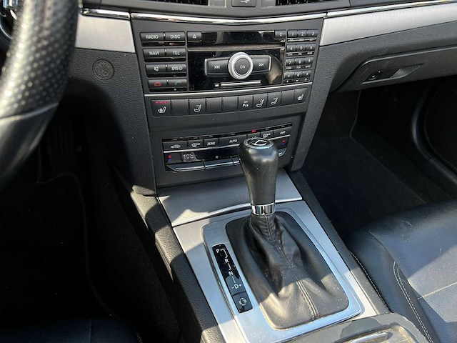 Mercedes-benz - e-klasse cabrio - 250 cgi avantgarde - 2011 - 87-pfj-1 - afbeelding 6 van  16