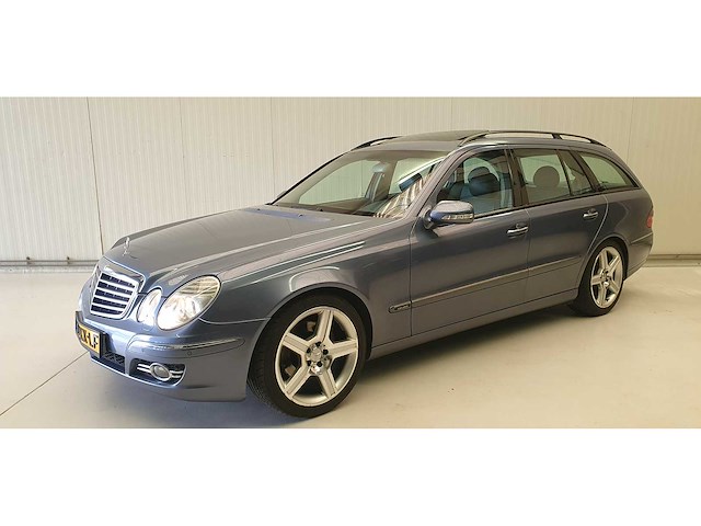 Mercedes-benz - e-klasse combi - 320 cdi avantgarde - afbeelding 23 van  30