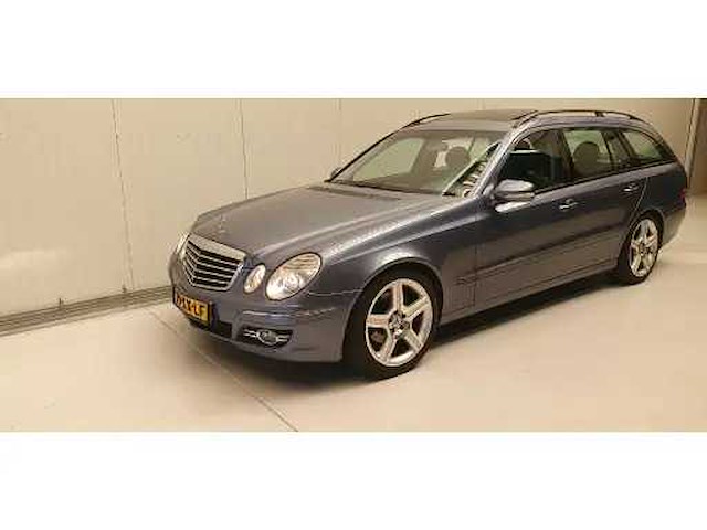 Mercedes-benz - e-klasse combi - 320 cdi avantgarde - afbeelding 26 van  30
