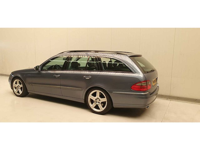 Mercedes-benz - e-klasse combi - 320 cdi avantgarde - afbeelding 29 van  30