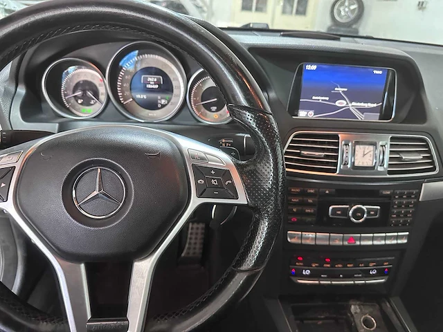 Mercedes-benz - e-klasse coupé - 350 bluetec prestige automaat- h-910-zh- 2013 - afbeelding 21 van  22