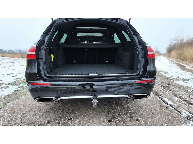 Mercedes-benz - e-klasse estate - 200 bus. sol. amg - car - 2018|sf-202-h|iaw - afbeelding 3 van  13
