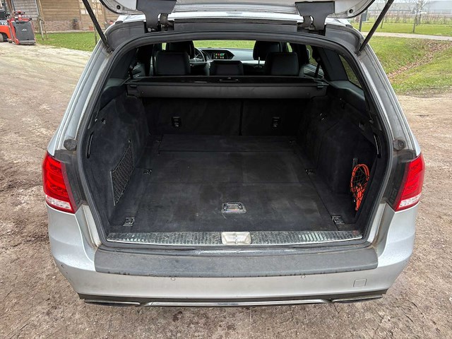 Mercedes-benz - e-klasse estate - 200 cdi amb. avant. - personenauto - afbeelding 15 van  29