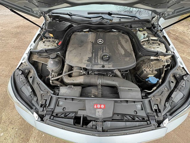 Mercedes-benz - e-klasse estate - 200 cdi amb. avant. - personenauto - afbeelding 19 van  29