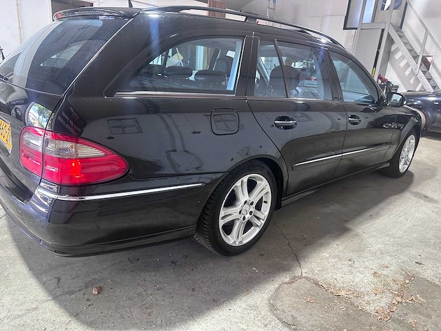 Mercedes-benz - e-klasse estate - 200 k. automaat classic - j-460-zn- 2007 - afbeelding 15 van  20