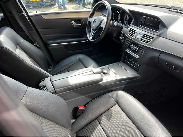 Mercedes-benz - e-klasse estate - 220 cdi - automaat - elegance - personenauto - 2013 - afbeelding 13 van  30