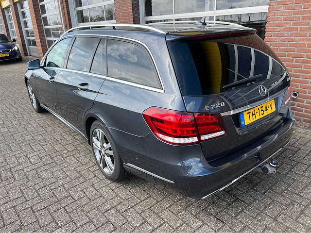 Mercedes-benz - e-klasse estate - 220 cdi - automaat - elegance - personenauto - 2013 - afbeelding 25 van  30