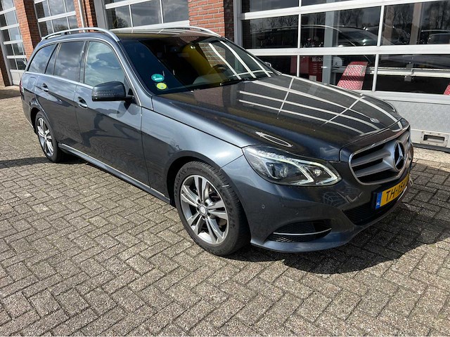 Mercedes-benz - e-klasse estate - 220 cdi - automaat - elegance - personenauto - 2013 - afbeelding 27 van  30