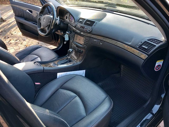 Mercedes-benz - e-klasse estate - 320 cdi avantgarde 4matic - personenauto - afbeelding 9 van  26