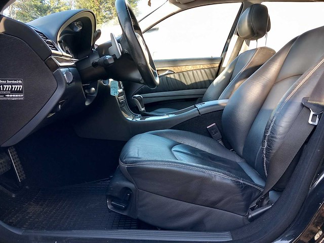 Mercedes-benz - e-klasse estate - 320 cdi avantgarde 4matic - personenauto - afbeelding 21 van  26