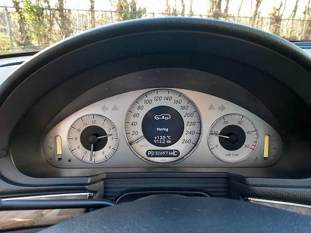 Mercedes-benz - e-klasse estate - 320 cdi avantgarde 4matic - personenauto - afbeelding 24 van  26