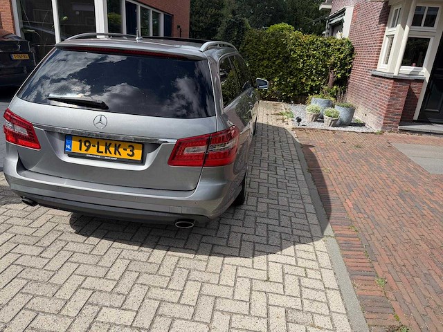 Mercedes-benz - e-klasse estate - automaat - 200 cgi avantgarde - car - 2010 - youngtimer - afbeelding 27 van  31