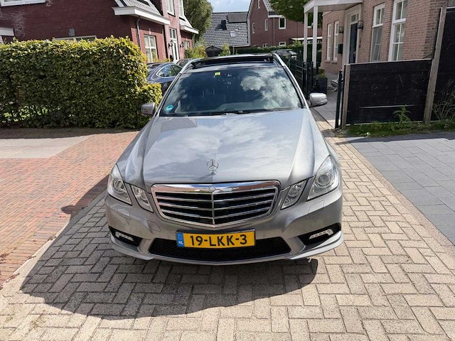 Mercedes-benz - e-klasse estate - automaat - 200 cgi avantgarde - car - 2010 - youngtimer - afbeelding 30 van  31