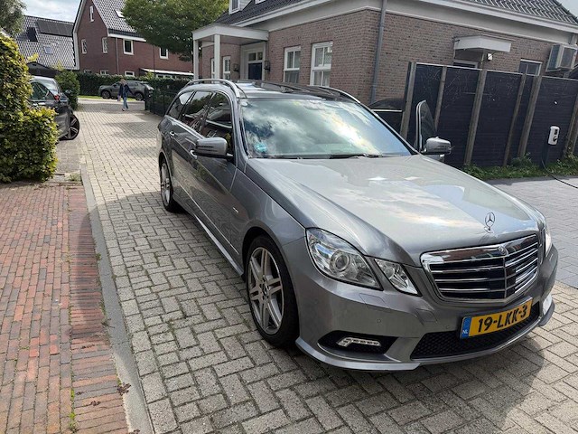 Mercedes-benz - e-klasse estate - automaat - 200 cgi avantgarde - car - 2010 - youngtimer - afbeelding 31 van  31