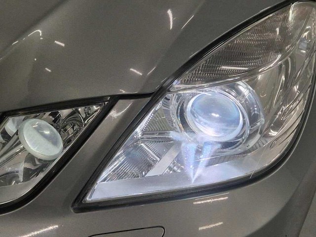 Mercedes-benz - e-klasse estate - automaat - 200 cgi avantgarde - car - 2010 - afbeelding 11 van  23
