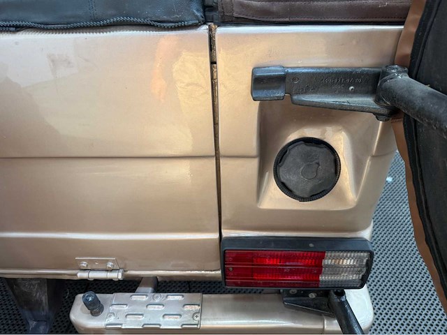 Mercedes-benz - g - klasse - 240gd - oldtimer - 1981 - afbeelding 4 van  31