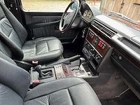 Mercedes-benz - g-klasse - 320 amg 6 cil - personenauto - afbeelding 17 van  17
