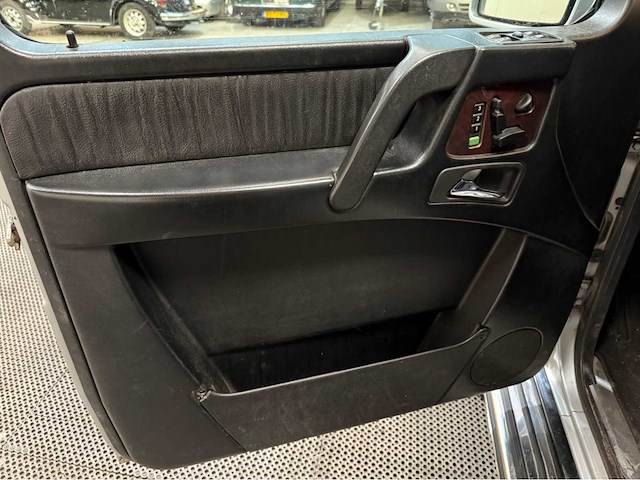 Mercedes-benz - g-klasse - 400 cdi - personenauto - 2001 - afbeelding 11 van  29