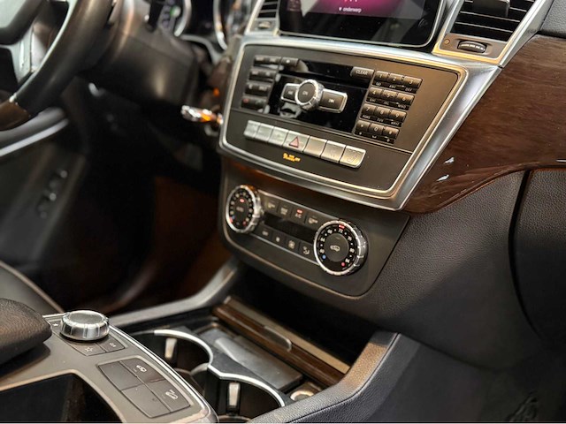 Mercedes-benz - gl 450 - 7 zitter - personenauto - 2013 - afbeelding 5 van  25