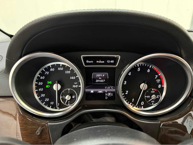 Mercedes-benz - gl 450 - 7 zitter - personenauto - 2013 - afbeelding 7 van  25