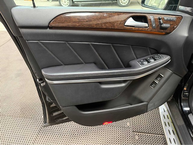 Mercedes-benz - gl 450 - 7 zitter - personenauto - 2013 - afbeelding 10 van  25