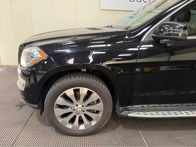 Mercedes-benz - gl 450 - 7 zitter - personenauto - 2013 - afbeelding 18 van  25