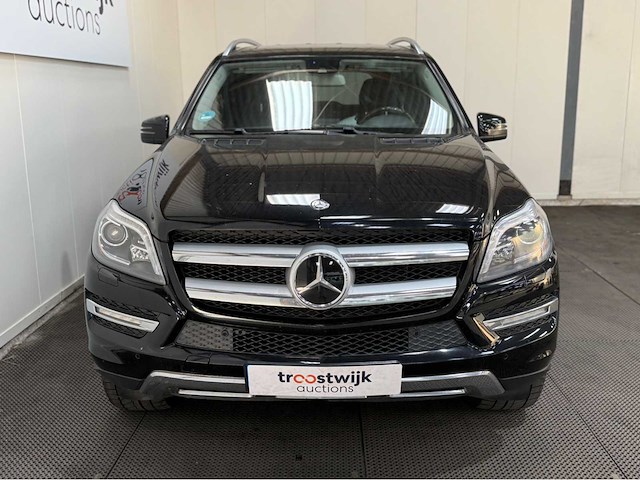 Mercedes-benz - gl 450 - 7 zitter - personenauto - 2013 - afbeelding 21 van  25