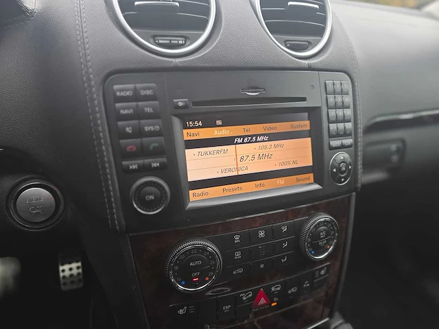 Mercedes-benz - gl-klasse - 450 - v8 - 2010 - ggs-10-g - personenauto - afbeelding 14 van  36