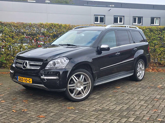 Mercedes-benz - gl-klasse - 450 - v8 - 2010 - ggs-10-g - personenauto - afbeelding 12 van  36