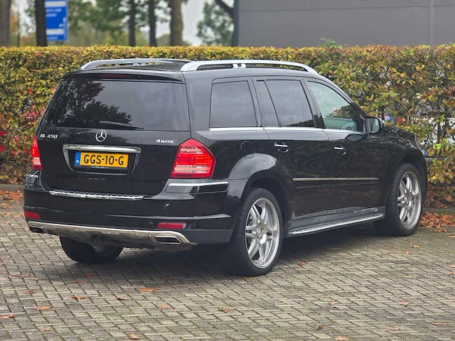 Mercedes-benz - gl-klasse - 450 - v8 - 2010 - ggs-10-g - personenauto - afbeelding 32 van  36