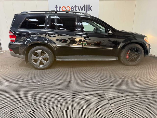 Mercedes-benz - gl-klasse - 500 - gepantserd - personenauto - 2011 - afbeelding 36 van  39