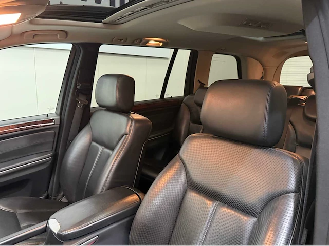 Mercedes-benz - gl-klasse - v8 - 500 - personenauto - 2006 - afbeelding 4 van  20