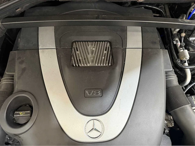 Mercedes-benz - gl-klasse - v8 - 500 - personenauto - 2006 - afbeelding 12 van  20