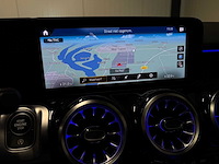 Mercedes-benz - glb - 200 bns solut. amg -p-977-lr- 2022 iaw - afbeelding 2 van  25