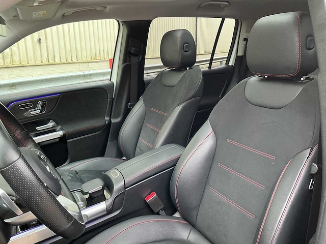 Mercedes-benz - glb - 250 premium plus - car - 2020 - afbeelding 2 van  31