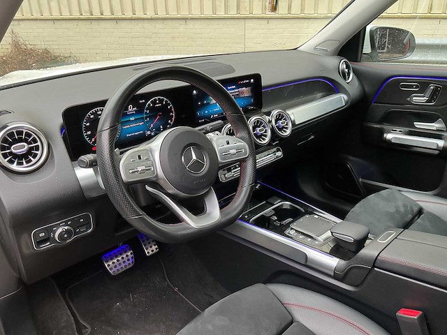Mercedes-benz - glb - 250 premium plus - car - 2020 - afbeelding 3 van  31