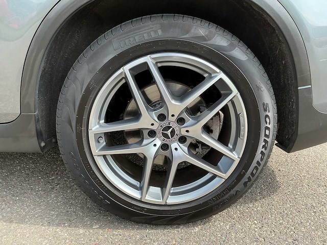 Mercedes-benz - glc - 350e 4matic - car - 2017 - afbeelding 9 van  12