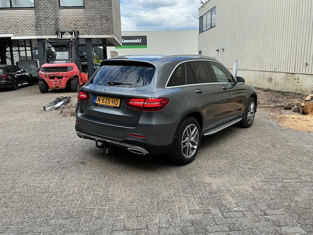 Mercedes-benz - glc - 350e 4matic premium plus - car - 2017 - afbeelding 18 van  21
